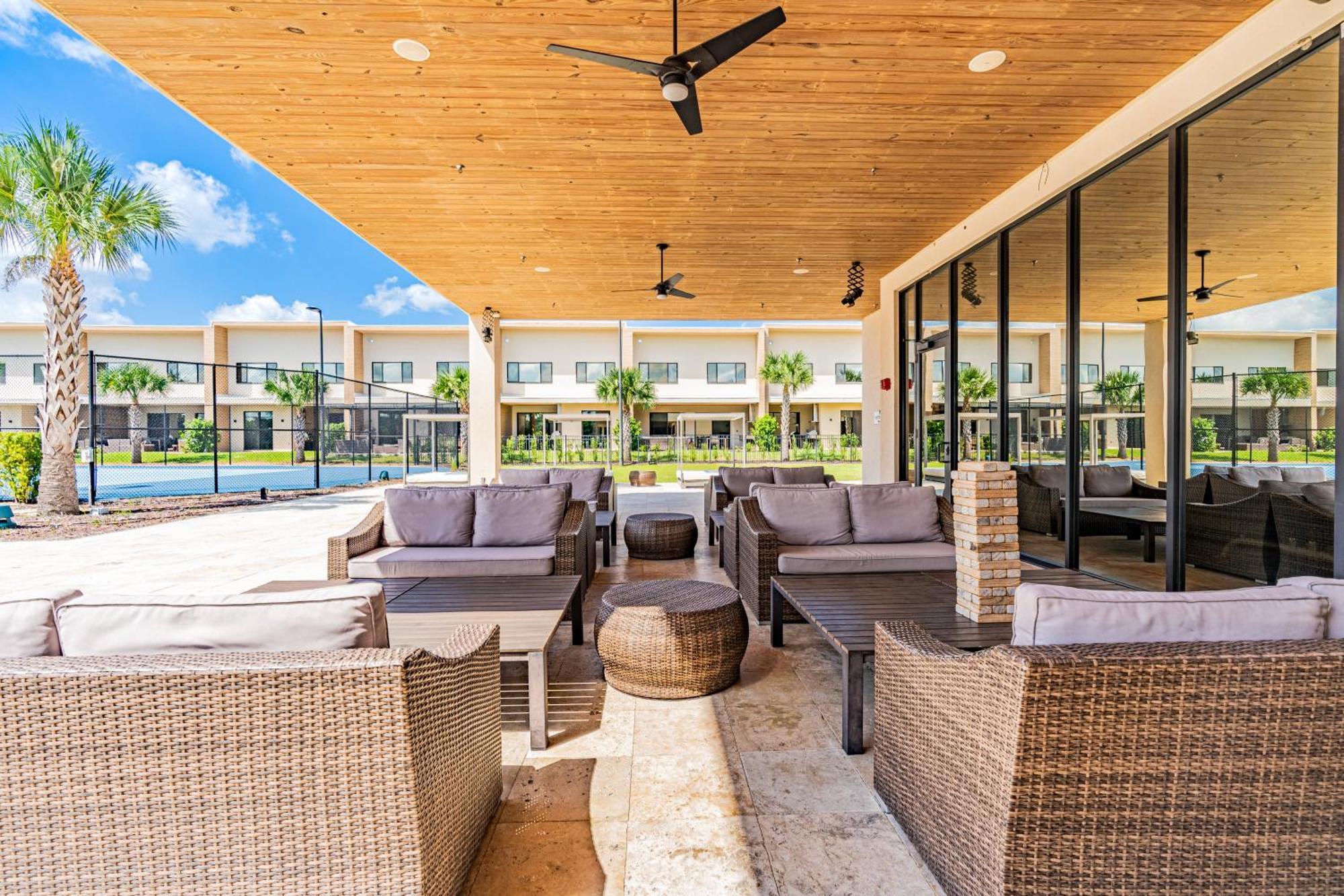 Private Hot Tub Bbq Grill At Magic Village Views Orlando Exterior photo
